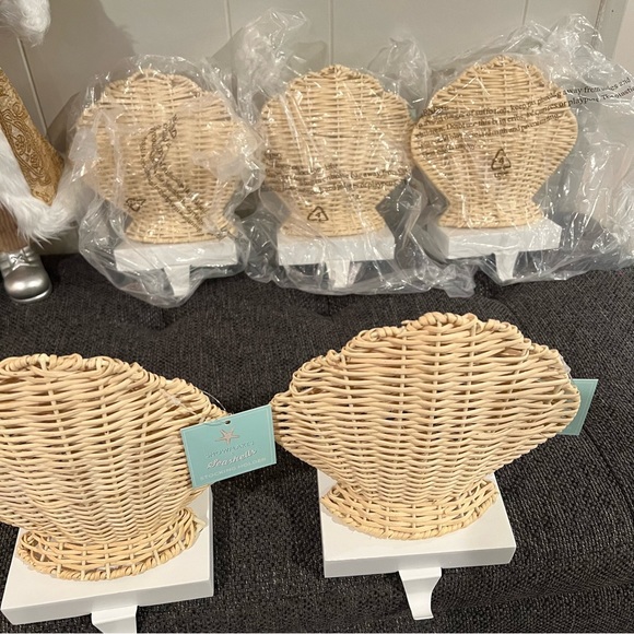 TROPICAL CHRISTMAS BEACH DECOR SEASHELL STOCKING HOLDER NEW - Picture 4 of 5